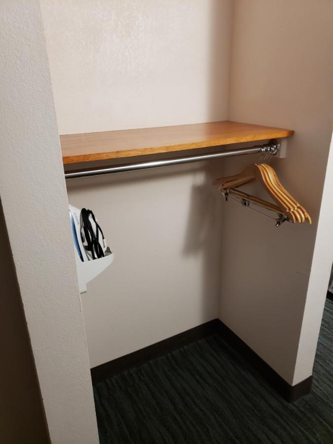 Holiday Inn Express Richmond-Brandermill-Hull Street By Ihg Extérieur photo