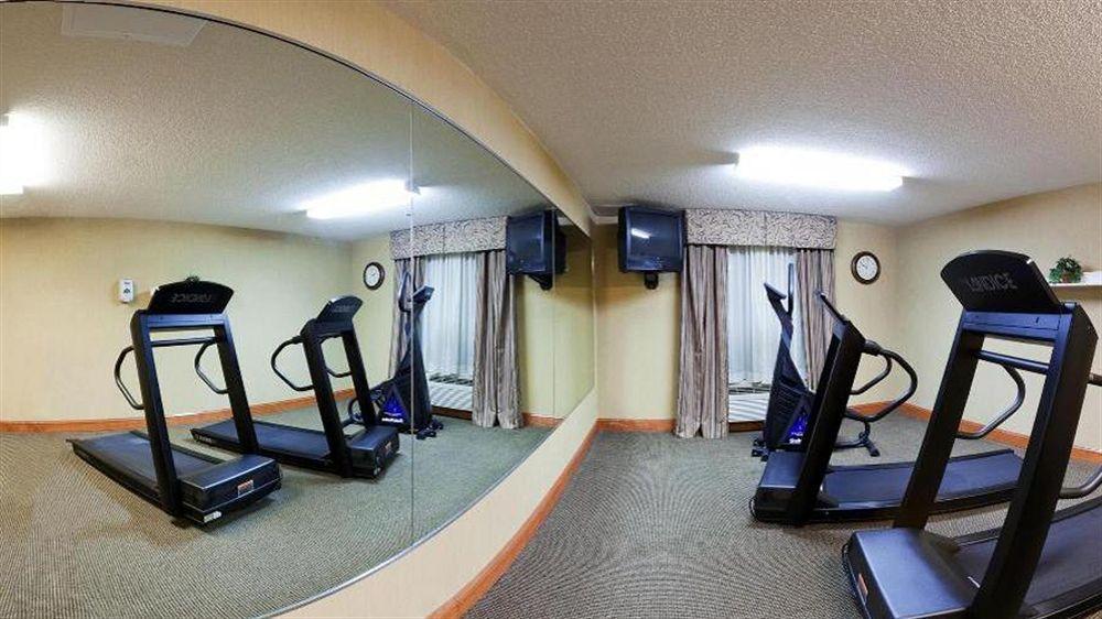 Holiday Inn Express Richmond-Brandermill-Hull Street By Ihg Extérieur photo