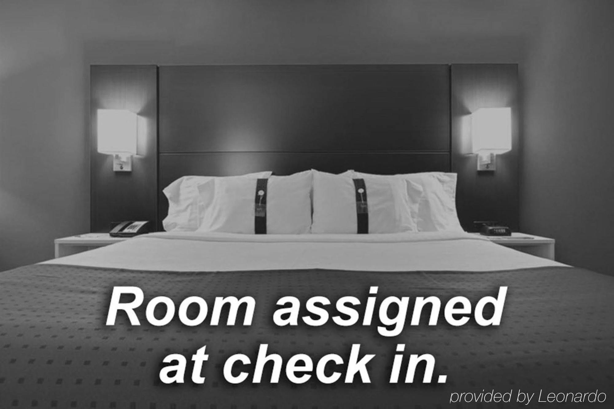 Holiday Inn Express Richmond-Brandermill-Hull Street By Ihg Extérieur photo